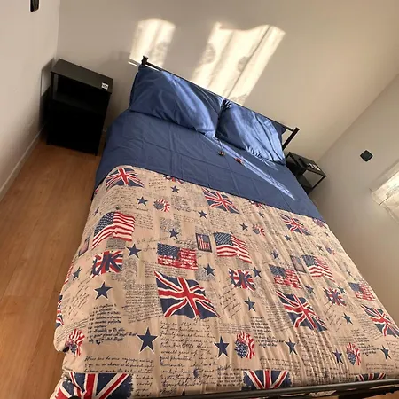 Lemon House בית הארחה 3*